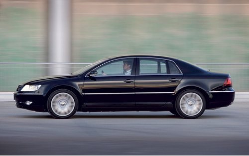 Гамма двигателей Volkswagen Phaeton отныне включает 3 бензиновых мотора и один турбодизель. А…