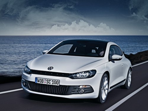 Scirocco построен на платформе Volkswagen Golf V. В длину машинка вымахала на 4256, в ширину — на…