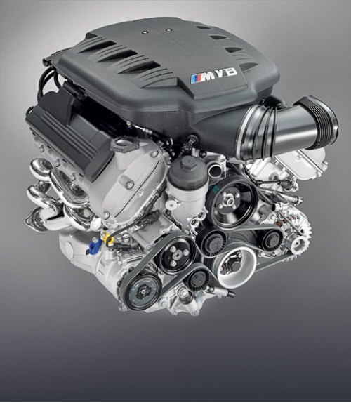 Атмосферный мотор V8 4.0, уносящий к горизонту BMW M3, второй год подряд становится лучшим среди…