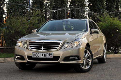 На пятой строчке расположился Mercedes E-класса, заработавший 155 очков.