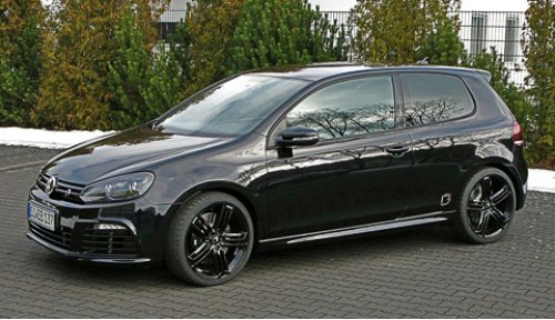 Со вторым пакетом доработок Golf R способен набирать сотню за 5,1 с, тогда как максималка увеличена…
