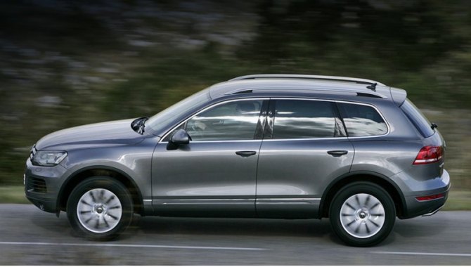 Под акцию попадают кроссоверы Volkswagen Touareg, выпущенные в период с 2011 по 2013 год.
