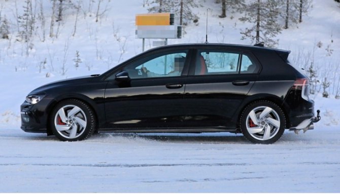 От базового Гольфа версия GTI унаследует всяческие технические обновки. Можно предсказать матричные…