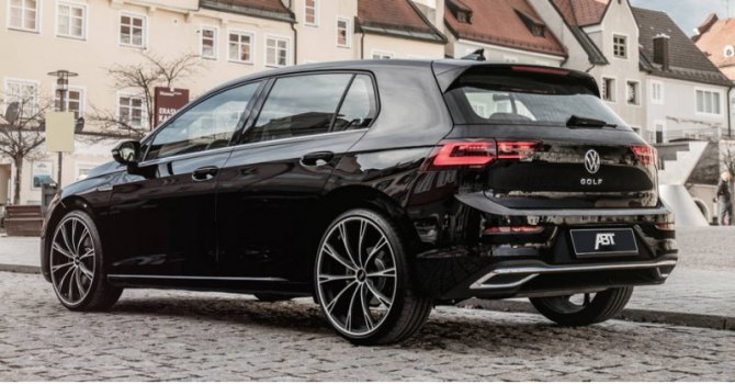 Стандартному хэтчбеку Volkswagen Golf нынешнего поколения не помешало бы взбодриться — ускорение до…