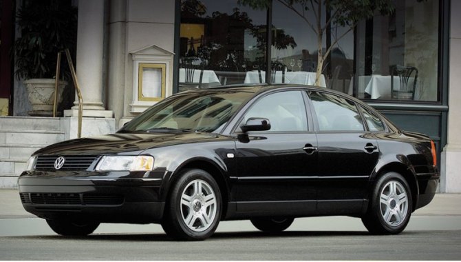 Passat B5 (1997–2006) построен на платформе PL45: двухрычажка спереди, многорычажка сзади. Он…