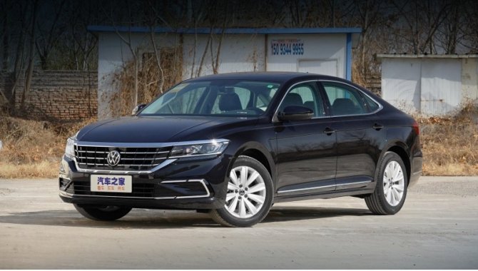 Наименее быстрый Volkswagen Passat 1.4 TSI ускоряется до сотни за 9,3 с, а двухлитровые версии в…