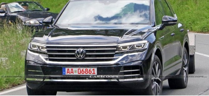 Компания Volkswagen проводит тесты в Альпах своего обновленного кроссовера Touareg
