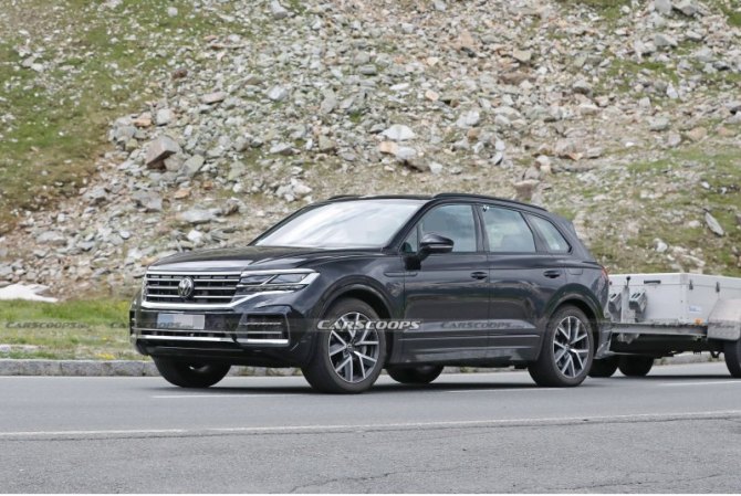 В салоне Innovision Cockpit третьего поколения Touareg уже есть 12-дюймовая цифровая приборка и…