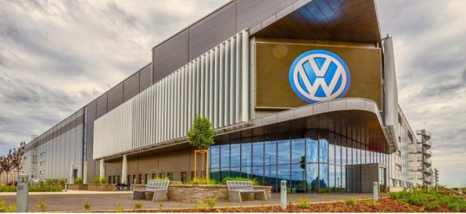 Концерн VOLKSWAGEN автоматизирует до 30% производства на новом заводе в Германии