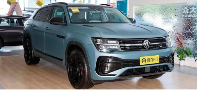 Автосалоны в РФ снизили стоимость Volkswagen Teramont X на 700 тыс. рублей