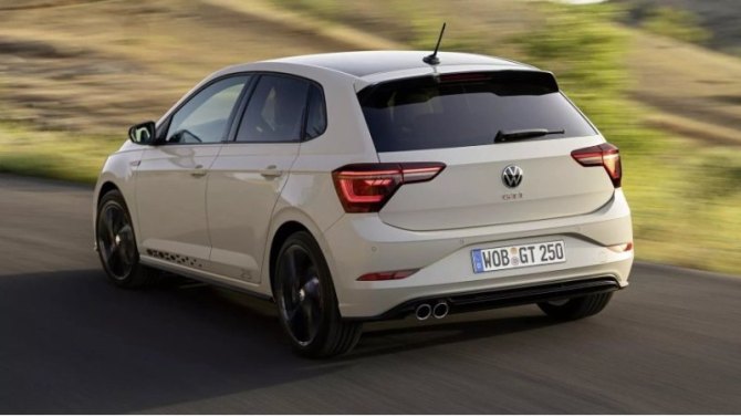 VW Polo GTI Edition 25 получил уникальную спортивную подвеску, которая на 15 мм ниже, чем у…