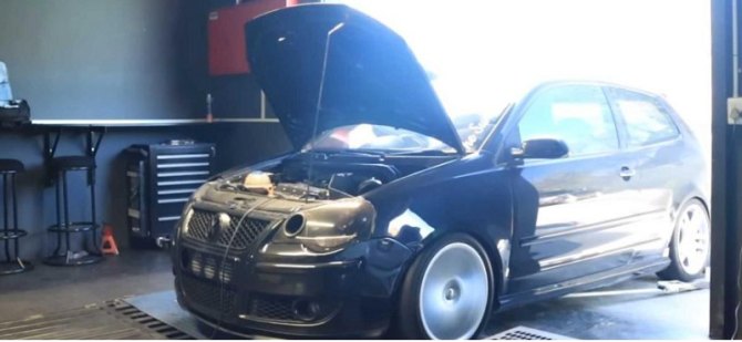 Посмотрите, сколько «лошадок« выдает на диностенде 500-сильный VW Polo