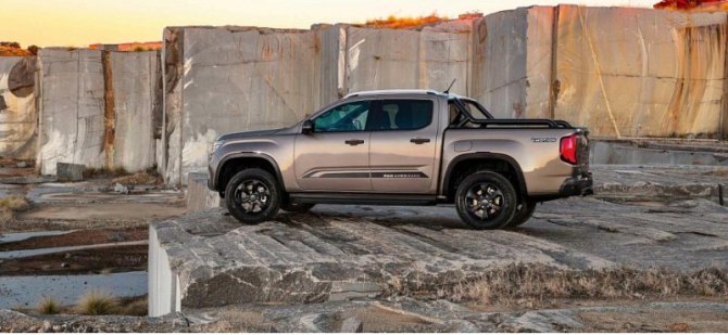 В России начались продажи пикапа Volkswagen Amarok второго поколения