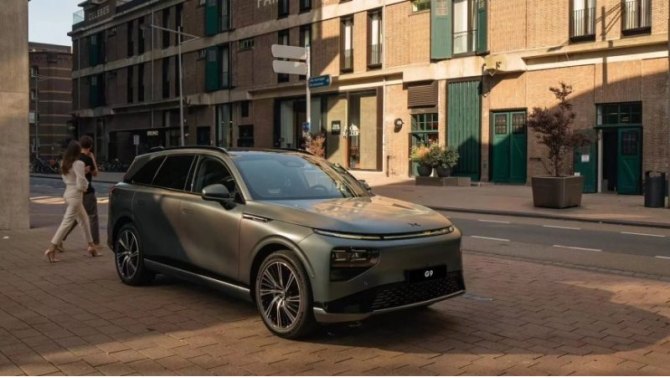 Первый автомобиль будет основан на внедорожнике XPeng G9. Он основан на архитектуре 800 В, которая…