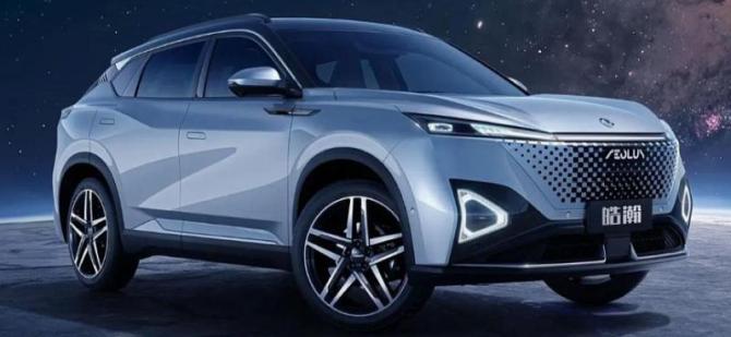 В Россию привезли сильного конкурента Geely Atlas от Dongfeng