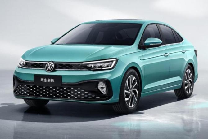 В России стали доступнее седаны Volkswagen из Китая на замену «Поло»