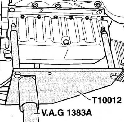 Špeciálnym držiakom je hydraulický zdvihák VAG 1383A s držiakom motora T10012.