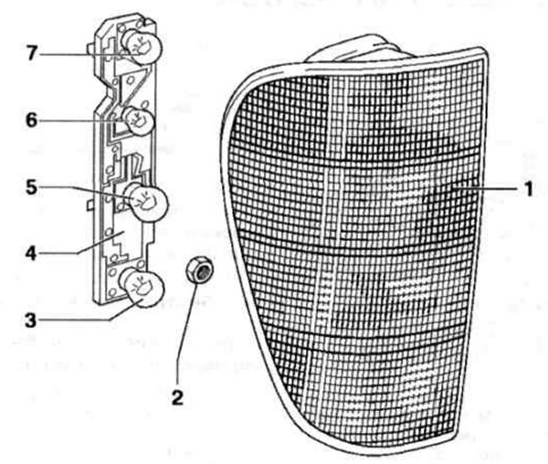 Рис. 12.25. Задний фонарь Caddy: