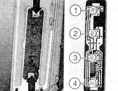 Umiestnenie žiaroviek: 1 - Brzdové svetlo a cúvacie svetlo; 2 - Smerové svetlo; 3 - Cúvacie svetlo;…