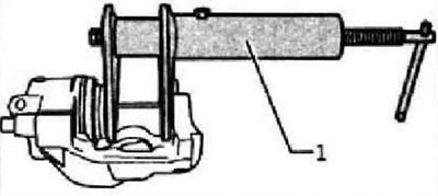 Осторожно: Предварительно выполнить с помощью -MS 5051- операцию «Установка поршней в начальное…