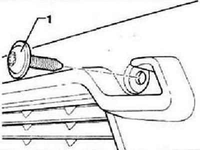 Выкрутить винт «1» (1,5 Нм), расположенный гнезде задней полки.