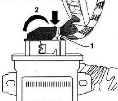 Отстранете блока за управление на обхвата на фаровете, като вземете предвид дължините на свързаните…