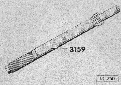 С помощью приспособления VAG 3091 снять поршневой палец. Осторожно снять поршень и цилиндр,…