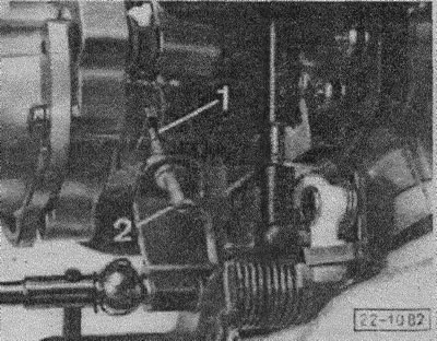 Проверить число оборотов. Заданное значение см. Таблицу «Основные данные карбюратора».