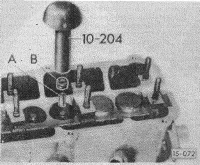 Всякий раз уплотнение нужно устанавливать с применением пластмассовой гильзы А. Гильзы поставляются…