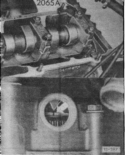 Проверить натяжение зубчатого ремня.