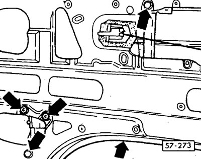 Стекло поднять до самого верха и закрепить в этом положение например, с помощью деревянных клиньев.