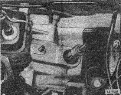 Вытащить приводной вал с помощью двух подпиленных отверток или с помощью сварочного электрода и…